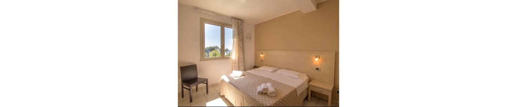 Hotel Bulla Regia Fontane Bianche Exteriör bild