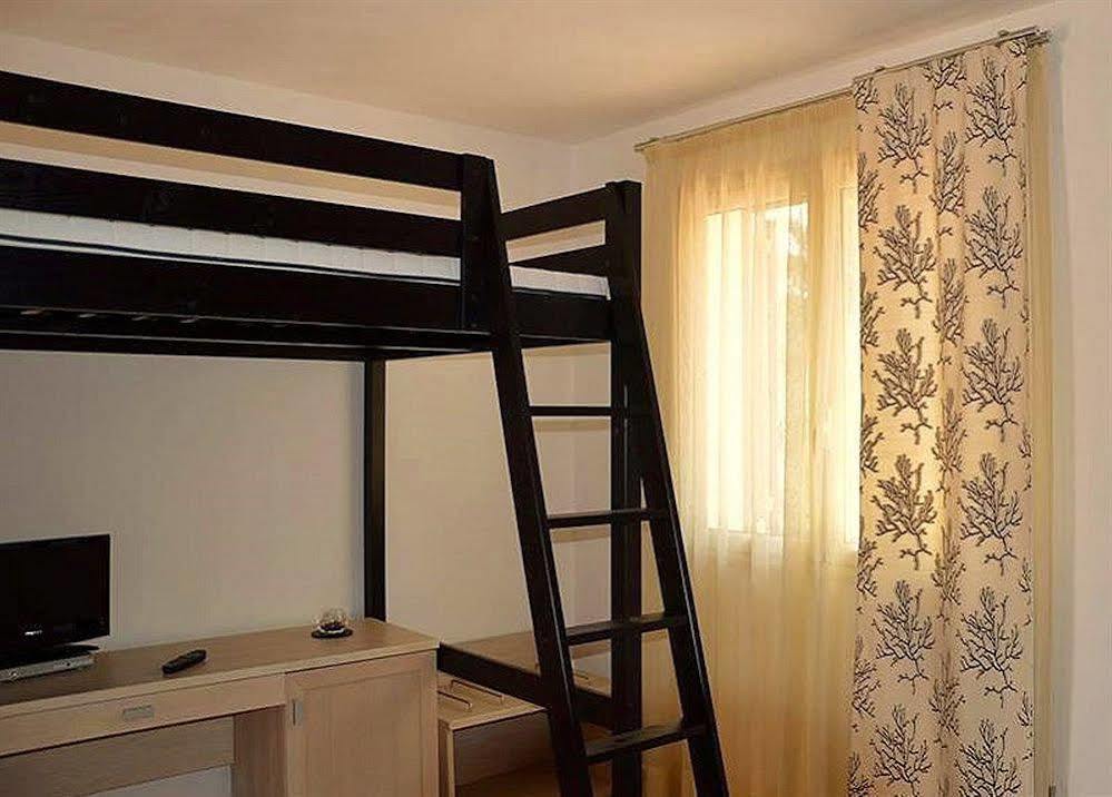 Hotel Bulla Regia Fontane Bianche Exteriör bild